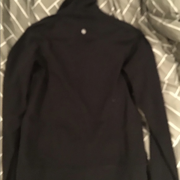 Sz 6 Lululemon Zip Up - Picture 2 of 3